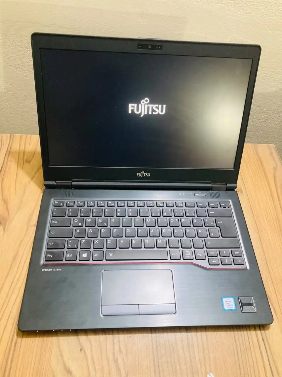 Fujitsu Core i5 8th gen