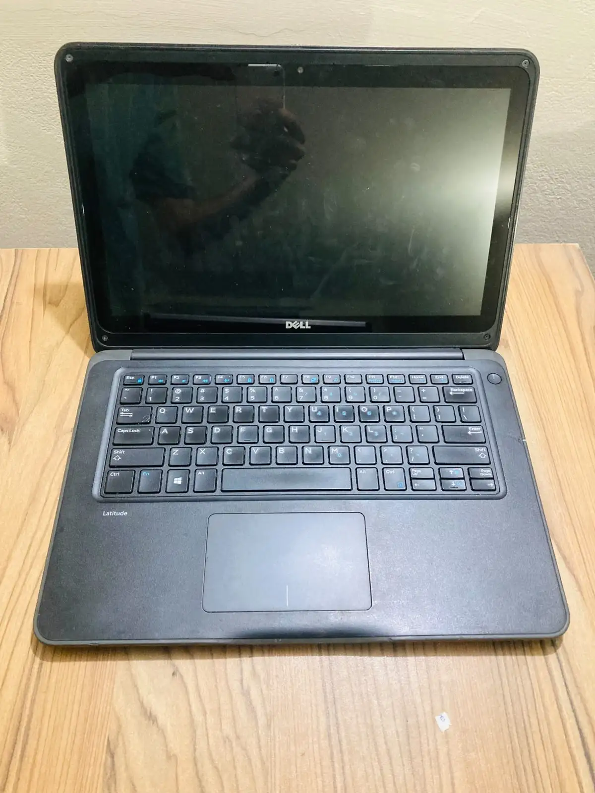 Dell 3380 Core i5 7th Gen Touchscreen Laptop