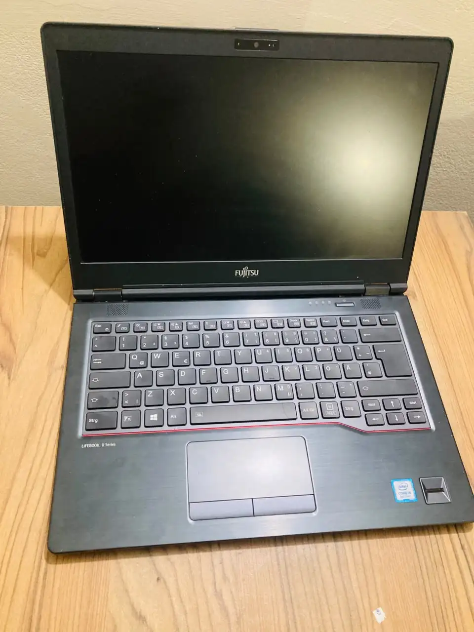 Fujitsu Core i5 8th gen